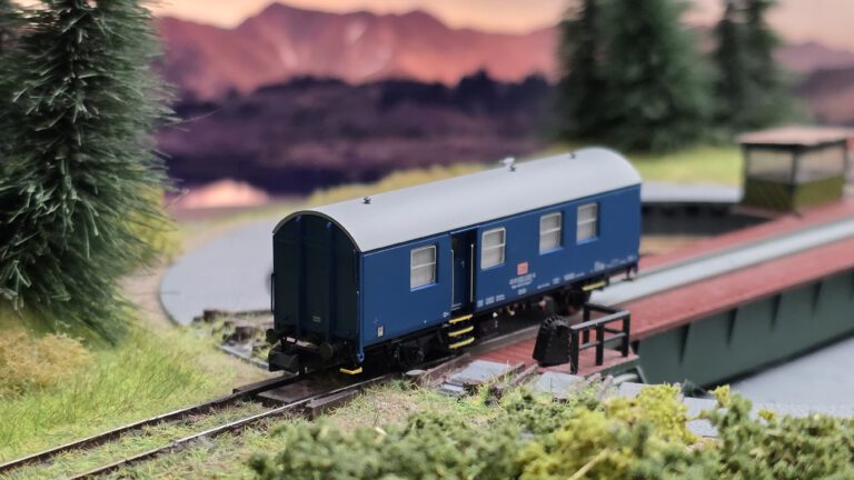 Wagen 40 80 95-60 000-8